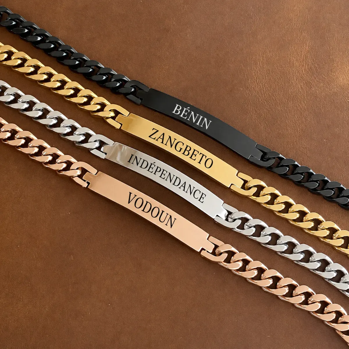 Bracelet chaîne gravé, Acier & doré